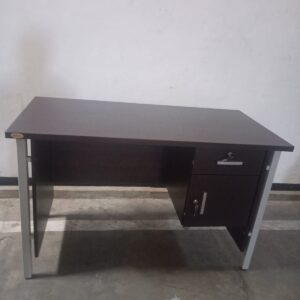 Meja Kantor 120